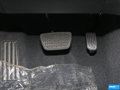 2013款 2.7L 自动 两驱至尊版 5座