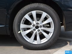 2013款 2.7L 自动 两驱至尊版 5座
