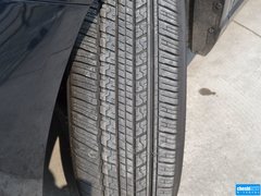 2013款 2.7L 自动 两驱至尊版 5座