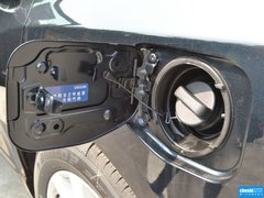 2013款 2.7L 自动 两驱至尊版 5座