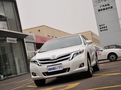 2013款 2.7L 自动 四驱豪华版 5座