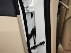 2013款 2.7L 自动 四驱豪华版 5座