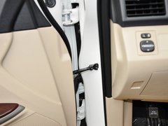 2013款 2.7L 自动 四驱豪华版 5座
