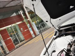2013款 2.7L 自动 四驱豪华版 5座