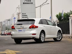 2013款 2.7L 自动 四驱豪华版 5座