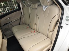 2013款 2.7L 自动 四驱豪华版 5座