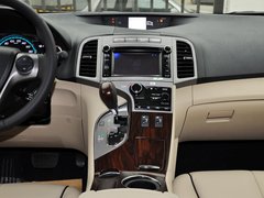 2013款 2.7L 自动 四驱豪华版 5座
