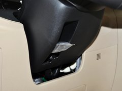 2013款 2.7L 自动 四驱豪华版 5座