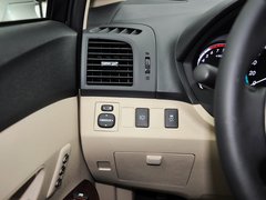 2013款 2.7L 自动 四驱豪华版 5座
