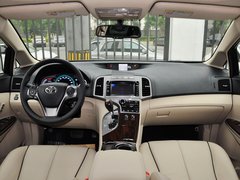 2013款 2.7L 自动 四驱豪华版 5座