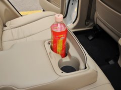 2013款 2.7L 自动 四驱豪华版 5座