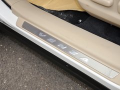 2013款 2.7L 自动 四驱豪华版 5座