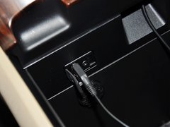 2013款 2.7L 自动 四驱豪华版 5座