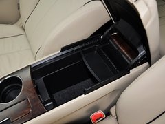 2013款 2.7L 自动 四驱豪华版 5座