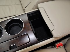 2013款 2.7L 自动 四驱豪华版 5座