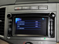2013款 2.7L 自动 四驱豪华版 5座