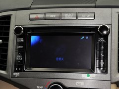 2013款 2.7L 自动 四驱豪华版 5座