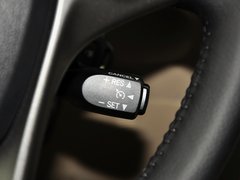 2013款 2.7L 自动 四驱豪华版 5座