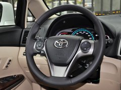 2013款 2.7L 自动 四驱豪华版 5座