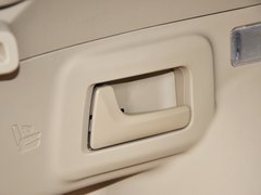 2013款 2.7L 自动 四驱豪华版 5座