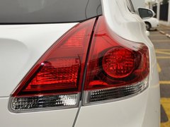2013款 2.7L 自动 四驱豪华版 5座