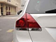2013款 2.7L 自动 四驱豪华版 5座