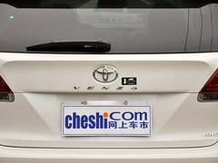 2013款 2.7L 自动 四驱豪华版 5座