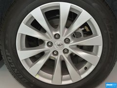2013款 2.7L 自动 四驱豪华版 5座