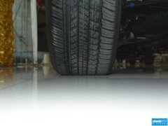 2013款 2.7L 自动 四驱豪华版 5座