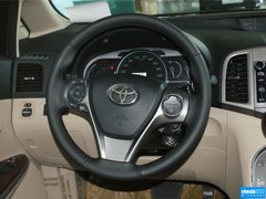 2013款 2.7L 自动 四驱豪华版 5座