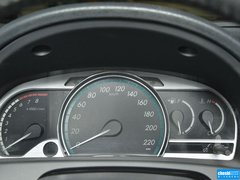 2013款 2.7L 自动 四驱豪华版 5座