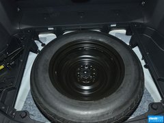 2013款 2.7L 自动 四驱豪华版 5座