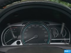 2013款 2.7L 自动 四驱豪华版 5座