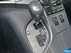 2013款 2.7L 自动 四驱豪华版 5座