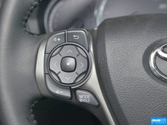 2013款 2.7L 自动 四驱豪华版 5座