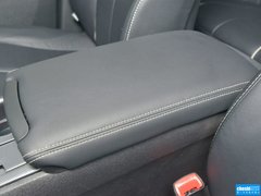 2013款 2.7L 自动 四驱豪华版 5座