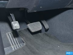 2013款 2.7L 自动 四驱豪华版 5座