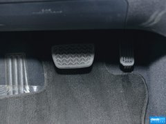 2013款 2.7L 自动 四驱豪华版 5座
