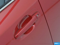2013款 2.7L 自动 四驱豪华版 5座