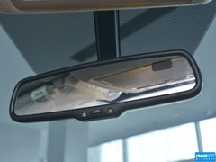 2013款 2.7L 自动 四驱豪华版 5座
