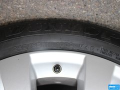 2013款 2.7L 自动 四驱豪华版 5座