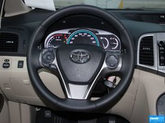 2013款 2.7L 自动 四驱豪华版 5座