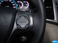 2013款 2.7L 自动 四驱豪华版 5座
