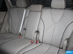 2013款 2.7L 自动 四驱豪华版 5座