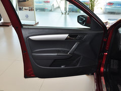 2013款 1.6L 自动 舒适型