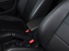 2013款 1.6L 自动 舒适型