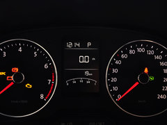 2013款 1.6L 自动 舒适型