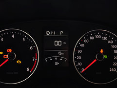 2013款 1.6L 自动 舒适型