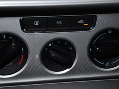 2013款 1.6L 自动 舒适型