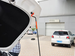 2013款 1.6L 自动 舒适型